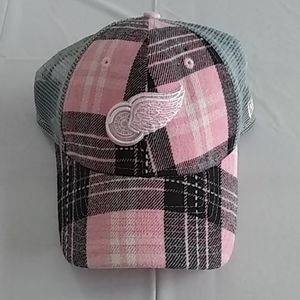 Detroit Red Wings hat women's